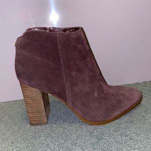 Purple suede booties with block heel